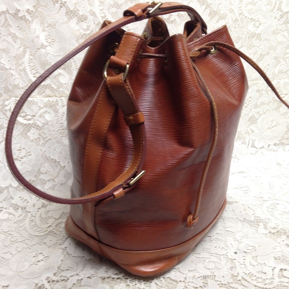 Louis Vuitton Brown Epi Leather GM Noe Draw String - Picture 2 of 16